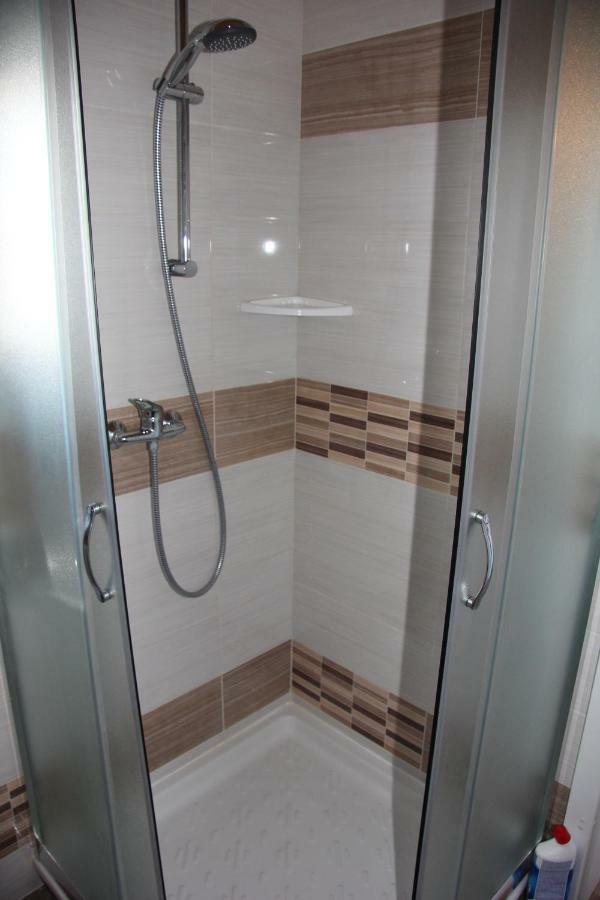 פאז'אנה Vacation House "Viola" מראה חיצוני תמונה