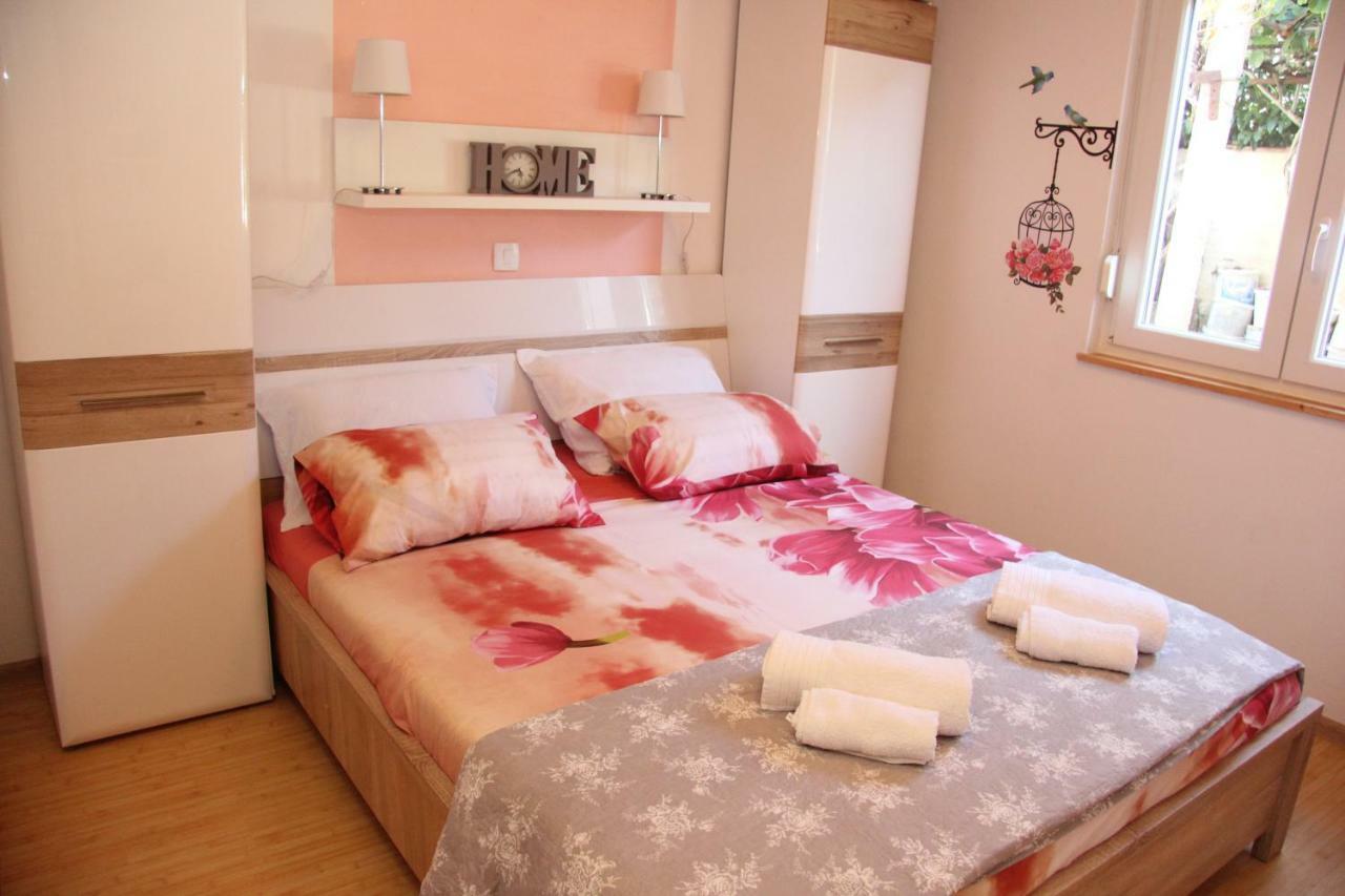 פאז'אנה Vacation House "Viola" מראה חיצוני תמונה