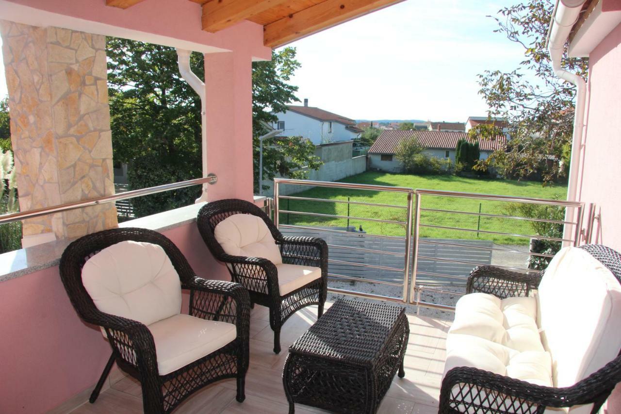 פאז'אנה Vacation House "Viola" מראה חיצוני תמונה